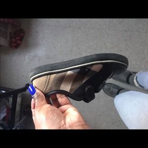 Kid Burberry shoes